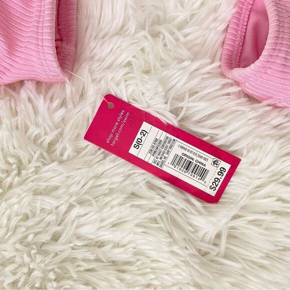 Pink One Piece Swimsuit 🐚 - Picture 6 of 7